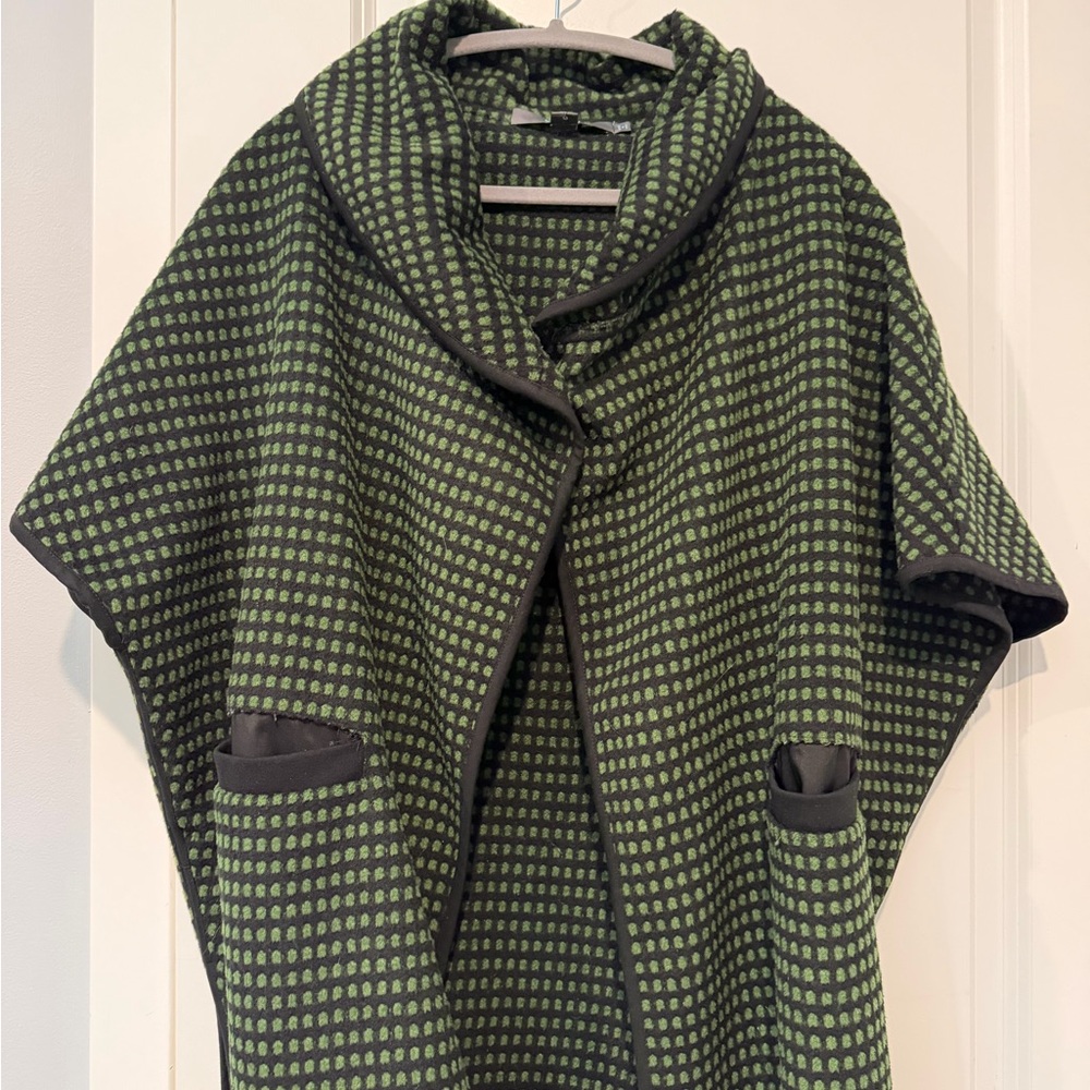 Green and Black Women's Cape Coat